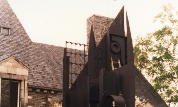 Louise Nevelson, <em>Frozen Laces - One</em>, 1979–1980 (installation view, 1981)