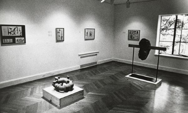 Installation view of the Noguchi gallery, 1979) © 2020 Calder Foundation, New York / Artists Rights Society (ARS), New York