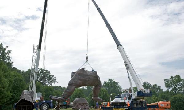 Zhang Huan, <em>Three Legged Buddha</em>, 2007 (installation view, 2010) 