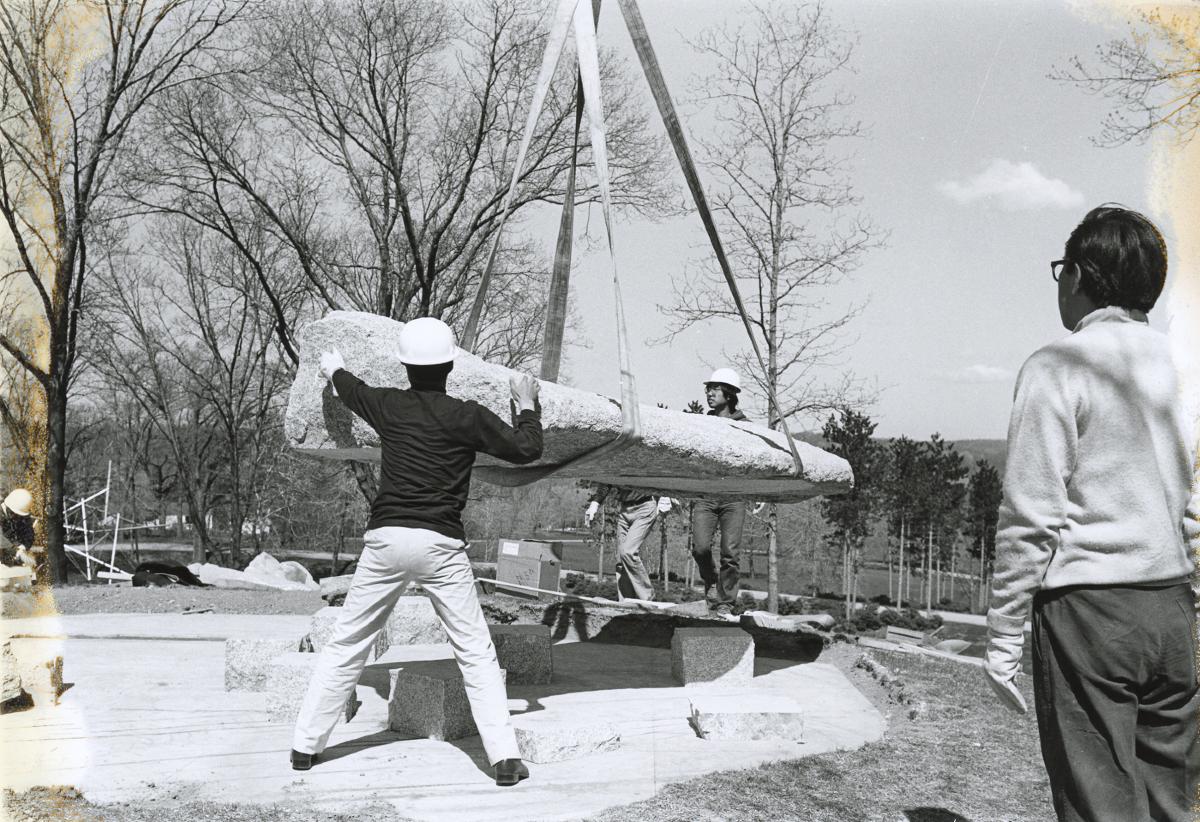 Isamu Noguchi, <em>Momo Taro</em>, 1977–78 (installation view, 1978)