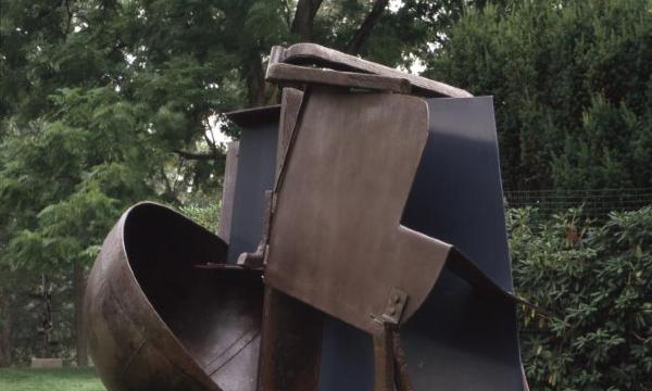 Anthony Caro, <em>Bitter Sky</em>, 1983 (installation view)