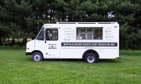 Buffalo Bayou Invasive Plant Eradication Unit