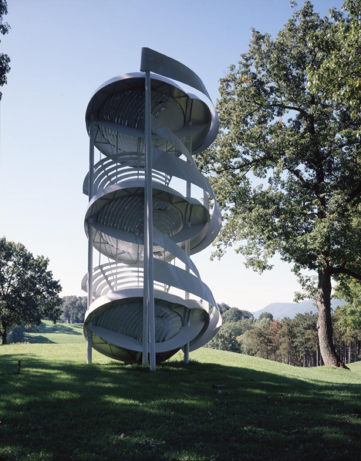 Alice Aycock<i>,<i> Three-Fold Manifestation II</i>, 1987 (refabricated 2006) </i>(installation view)