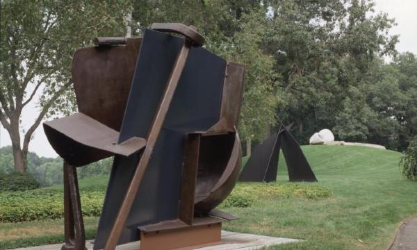 Anthony Caro, <em>Bitter Sky</em>, 1983 (installation view)