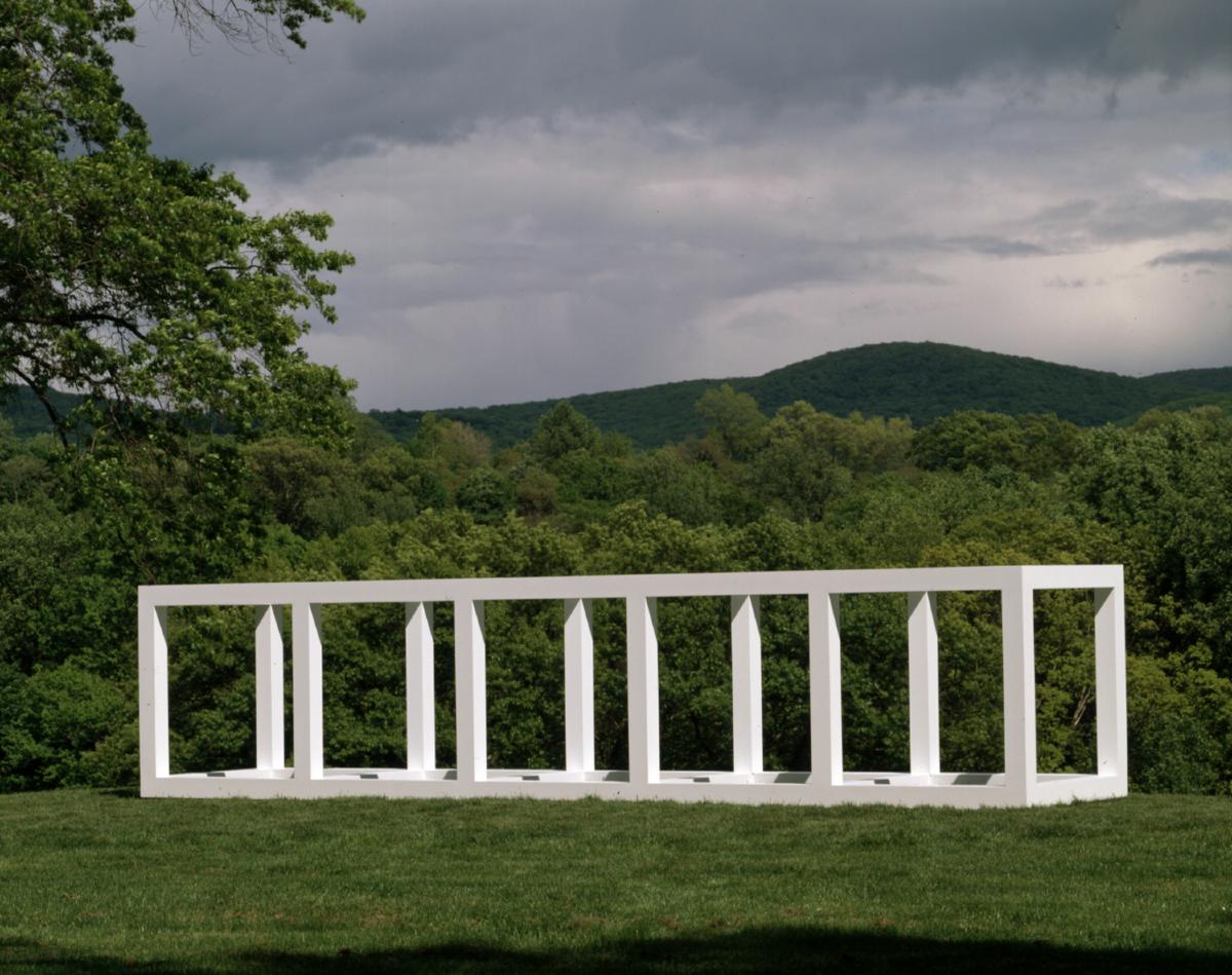 Sol Lewitt, <em>Five Modular Units, </em>1971 (installation view, 2008)