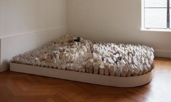 Louise Bourgeois, <em>Number Seventy-Two (The No March), </em>1972 (installation view, 2007)