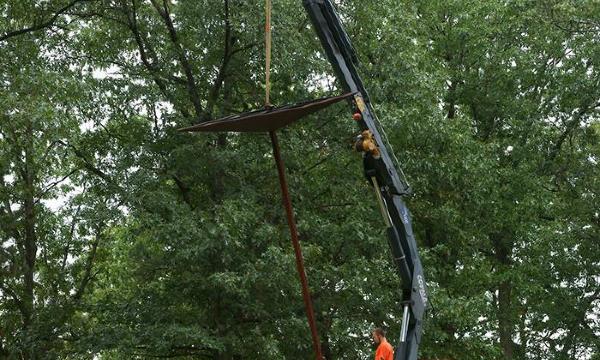 C. Oldenburg and C. van Bruggen, <em>Wayside Drainpipe, </em>1979 (installation view, 2009)