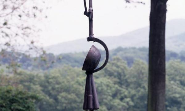 David Smith, <em>The Woman Bandit,</em> 1956-58 (installation view, 1998)