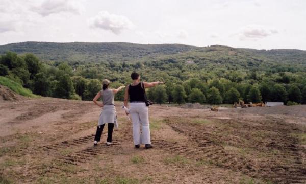 Maya Lin, <em>Wavefield</em>, 2007-08 (installation view, 2007)