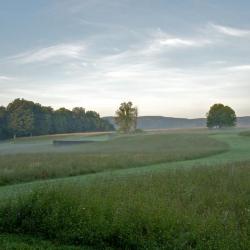 Richard Serra, <i>Schunnemunk Fork</i>, 1990&ndash;91 (installation view, 2011)