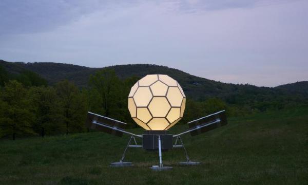 Spencer Finch,<em> Lunar</em>, 2012