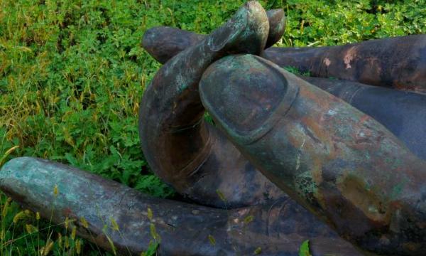 Zhang Huan<i>, Three Legged Buddha</i>, 2007 (installation view, 2014)