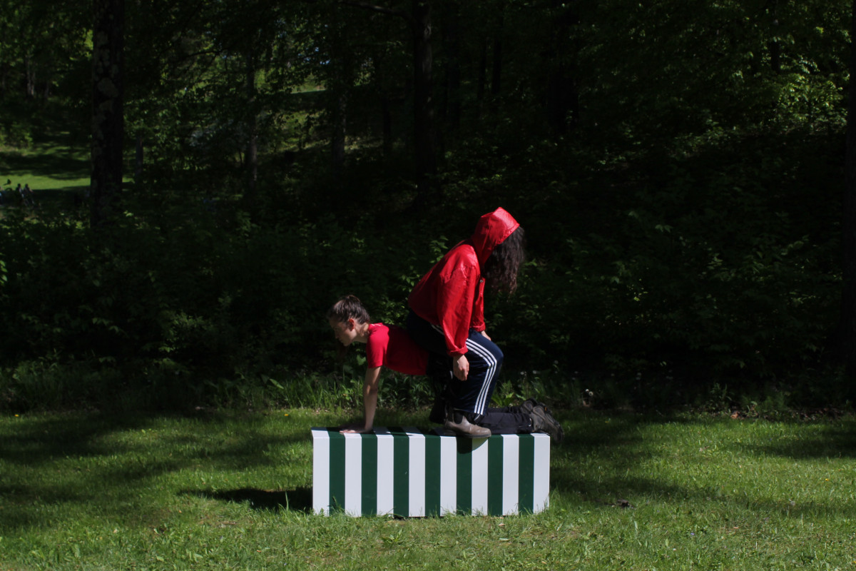 Phoebe Berglund, <em>Signals in the Landscape, Wanderings and Wonderings</em>, Storm King Art Center, 2019