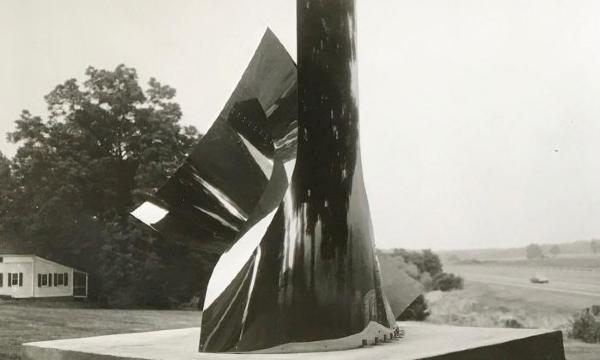 Jan Peter Stern, <em>Helix</em>, Storm King Art Center, 1968