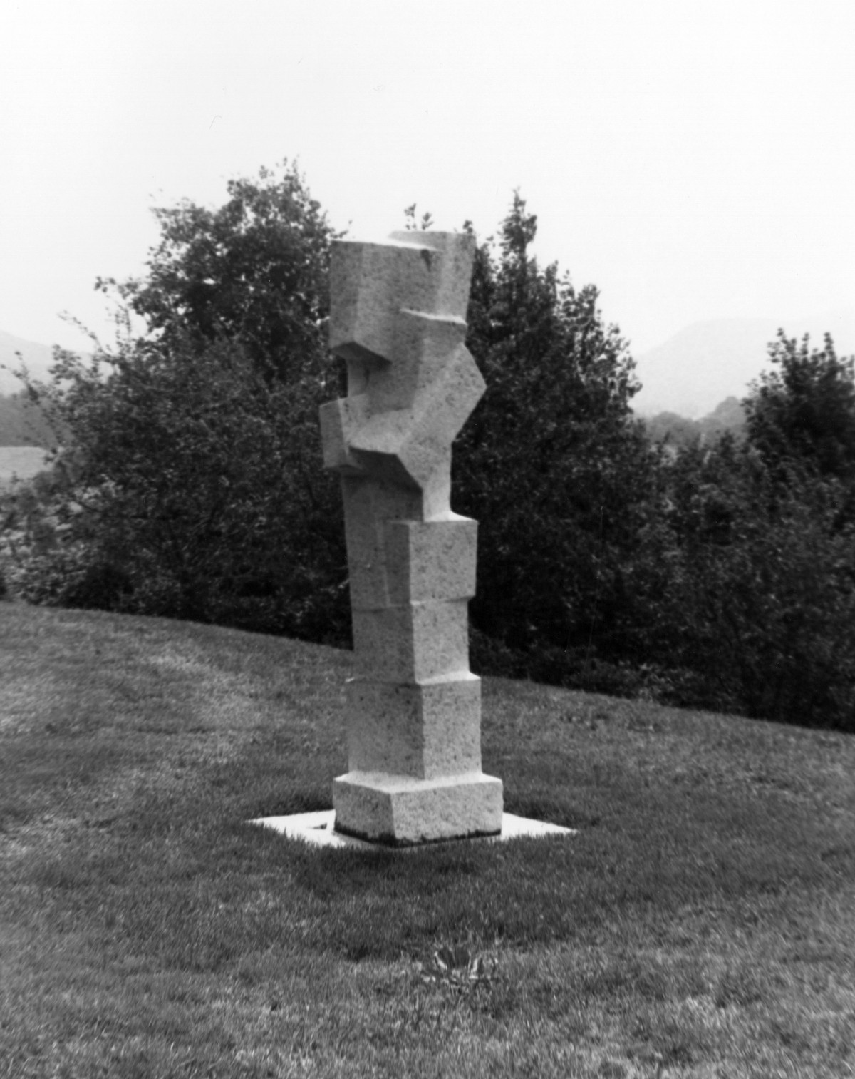 Archaic Stone (Archaischer Stein)
