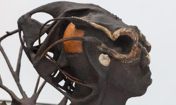 <span style="font-size:8.0pt"><span style="font-family:&quot;Arial&quot;,sans-serif">Detail of Wangechi Mutu, <i>The Glider</i> (2021)</span></span>