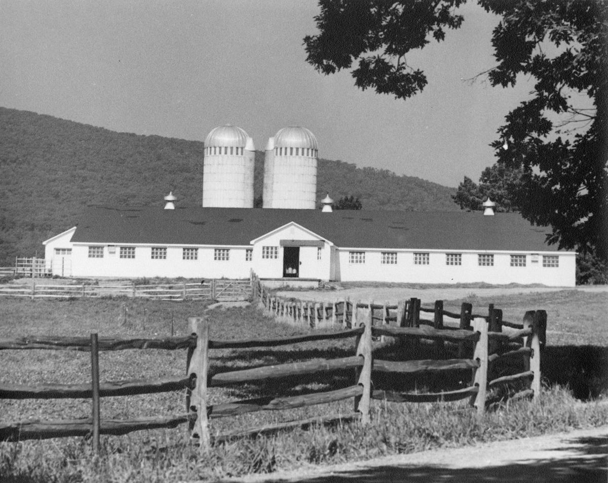 Ogden farm building, Mountainville, NY