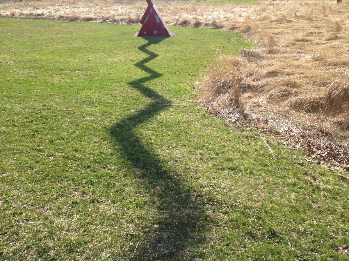 Tal Streeter,&nbsp;<i>Endless Column</i>, 1968, Storm King Art Center, 2015 (installation view)